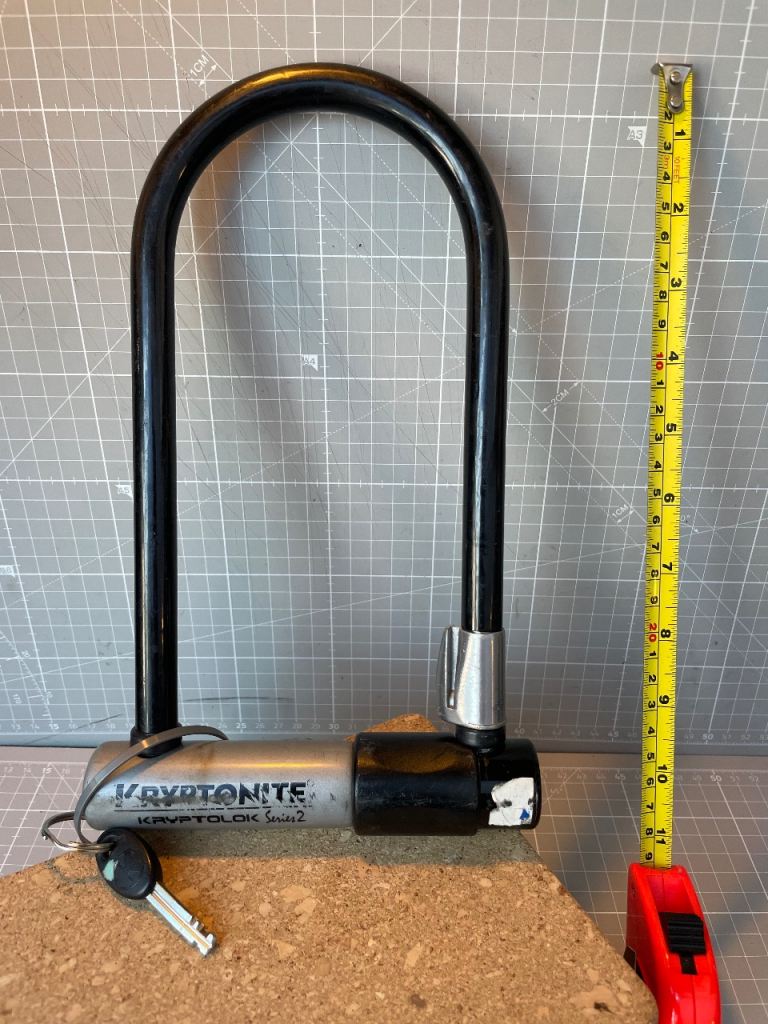 Free used Kryptonite U-bolt bike lock with 1 key