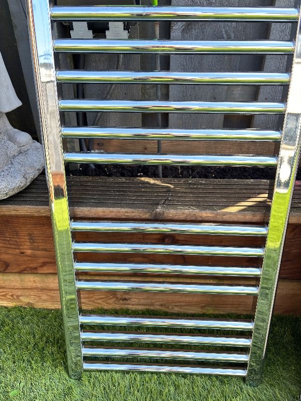 Chrome bathroom towel rail 
