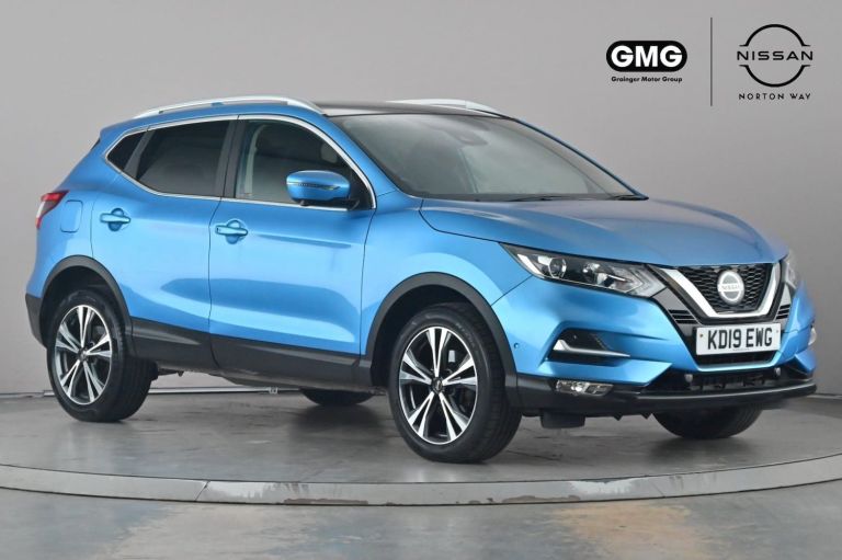 Nissan Qashqai 1.3 Dig T N Connecta Suv 5dr Petrol Manual Euro 6 s/s 140 Ps