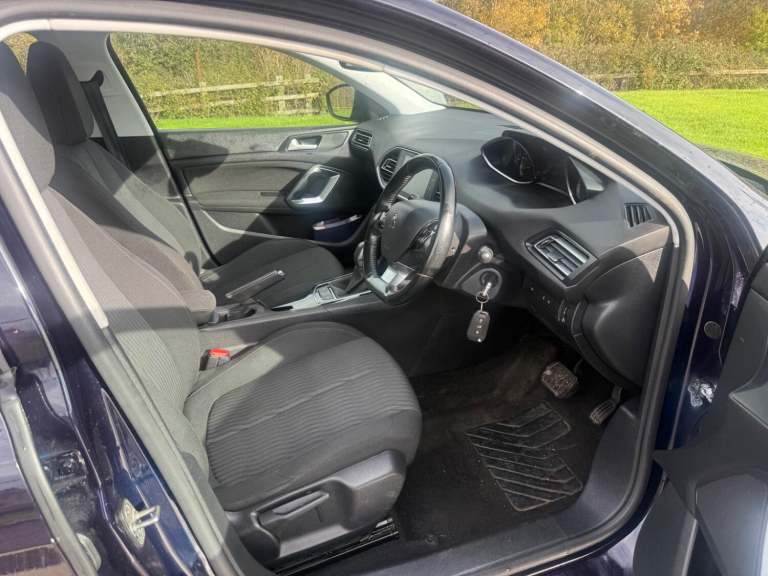 PEUGEOT 308 SW 1.6 BlueHDi Active 2016