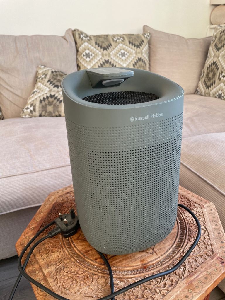 Russels Hobbs 2 in 1 Dehumidifier and Air Purifier