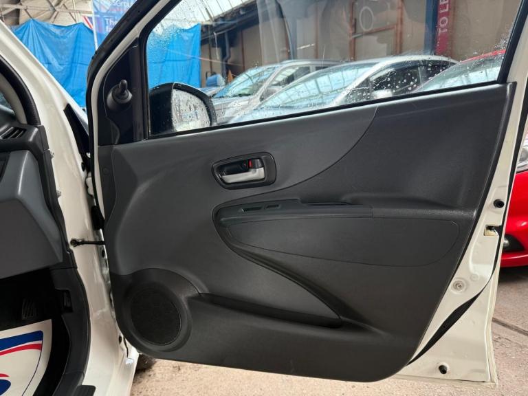 SUZUKI ALTO 1.0 12V SZ4 5 DOOR PETROL 3 MONTHS WARRANTY 2014