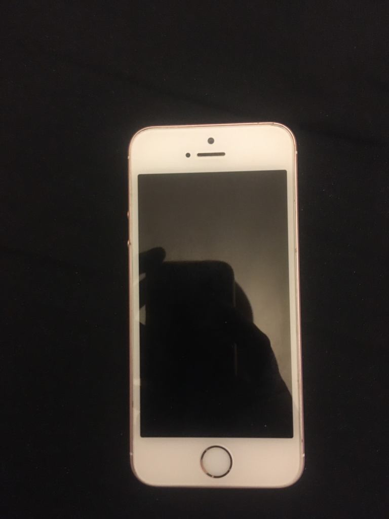 IPHONE SE 64GB GOLD £40