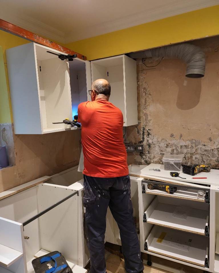 Your Local Handyman with 10+ years of experience conducting Renovations, repairs,Maintenance..