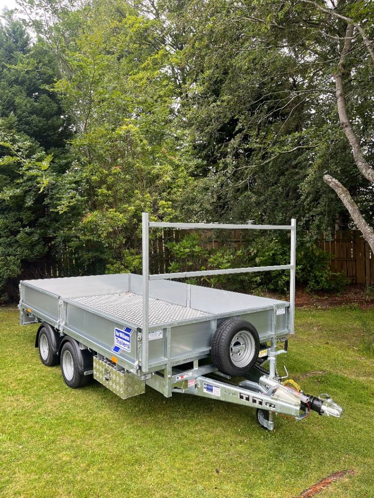 Trailer hire 