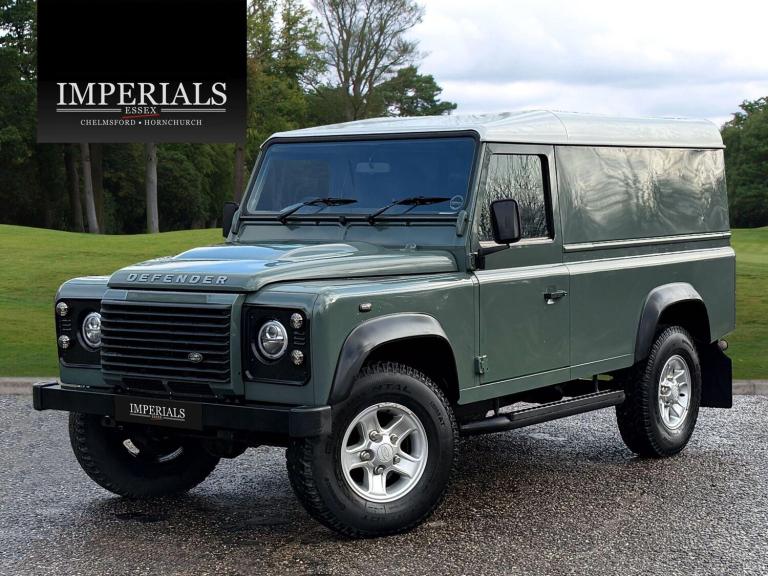 2021 Land Rover Defender 110 2.2 TDCi Hard Top SUV 4WD MWB Euro 5 3dr Diesel Manual
