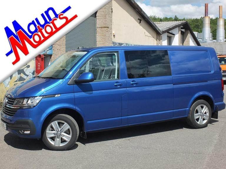 2021 Volkswagen Transporter T32 TDI 199PS DSG 4MOTION Highline, 6 Seat Crew Van