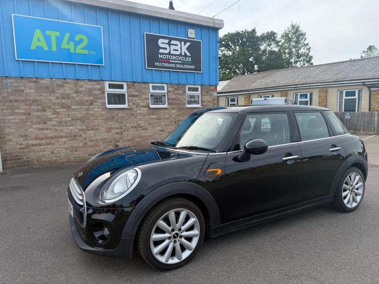 MINI Hatch 1.5 Cooper Euro 6 (s/s) 5dr Petrol Manual