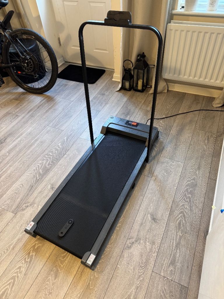 ELECTRIC TREADMILL UNDER DESK OR BED WITH HANDLE & REMOTE 