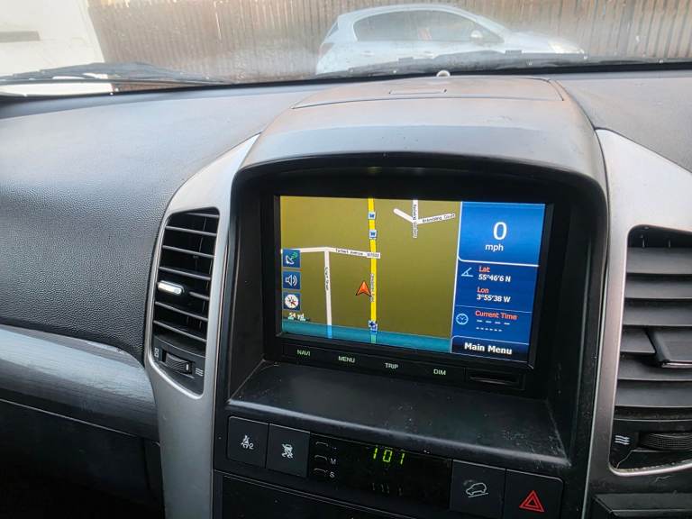 Chevrolet, CAPTIVA,Automatic, Estate, 2010, Other, 1991 (cc), 5 doors, 7 seats leather