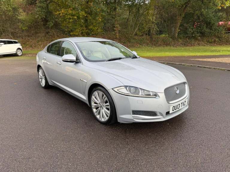 2013 Jaguar XF 2.2d Portfolio Auto Euro 5 (s/s) 4dr Saloon Diesel Automatic