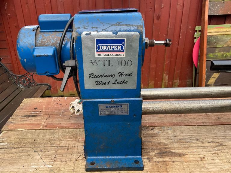 Woodwork lathe