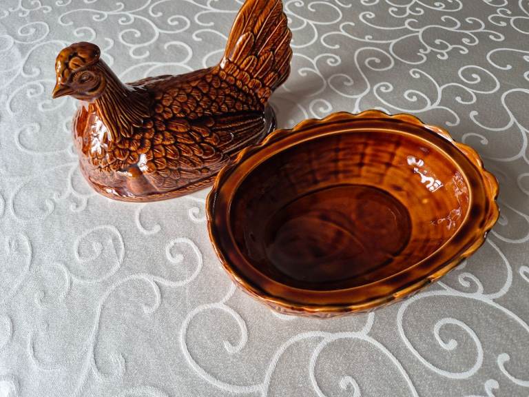 Vintage Portmeirion Pottery Chicken