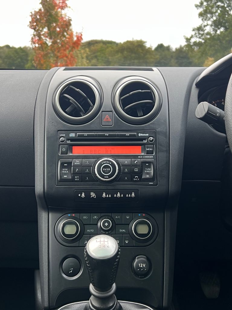 Nissan, QASHQAI, Hatchback, 2009, Manual, 1997 (cc), 5 doors