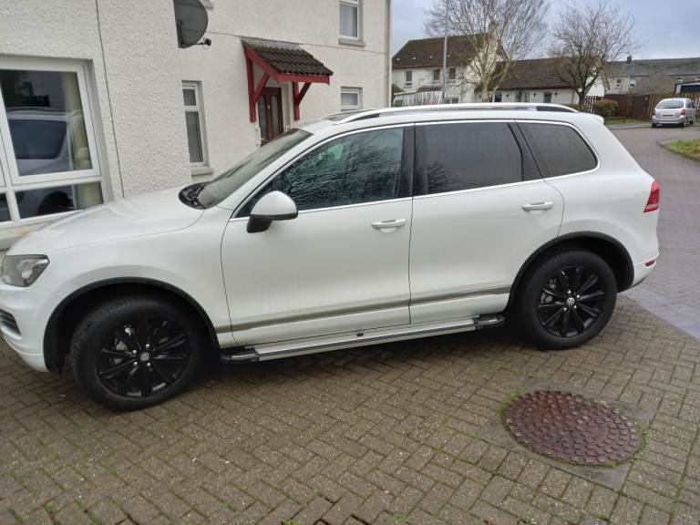 Volkswagen, TOUAREG, Estate, 2012, Semi-Auto, 2967 (cc), 5 doors