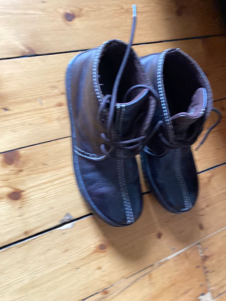 Brown Leather Ankle Boots – Good Condition