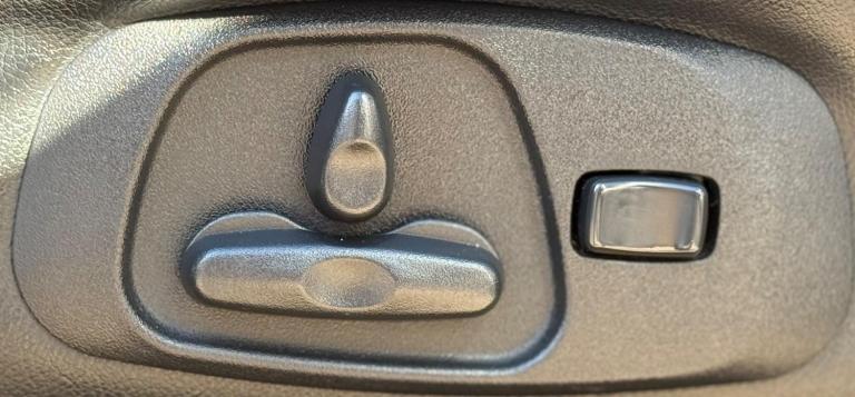 2008 Mitsubishi Shogun 3.2 DI-DC Elegance Auto 4WD Euro 4 5dr LWB Diesel