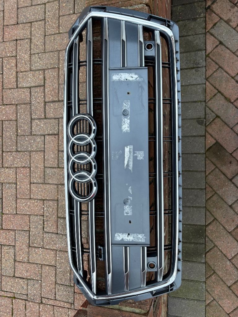 Audi S5 B9 front grill