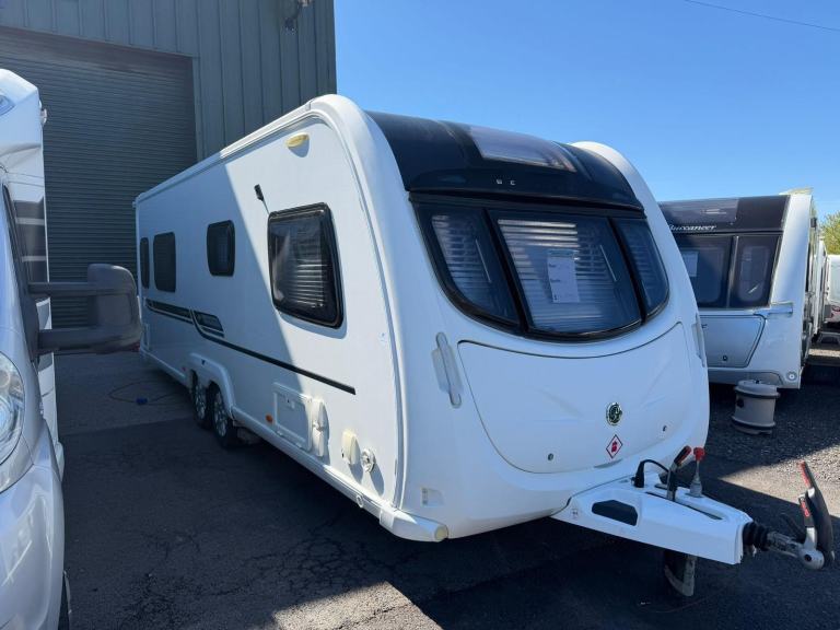 2014 BUCCANEER CAMEO 645GL - 4 BERTH CARAVAN