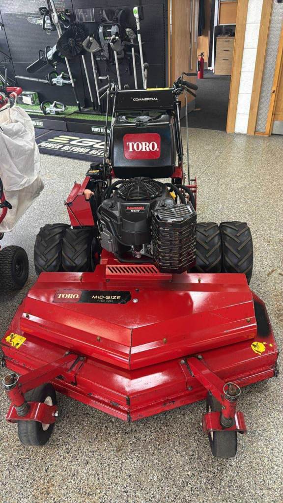 Toro / skag can drop of pick up comes with ramps 