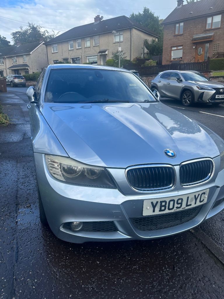 BMW, 3 SERIES, Saloon, 2009, Manual, 1995 (cc), 4 doors