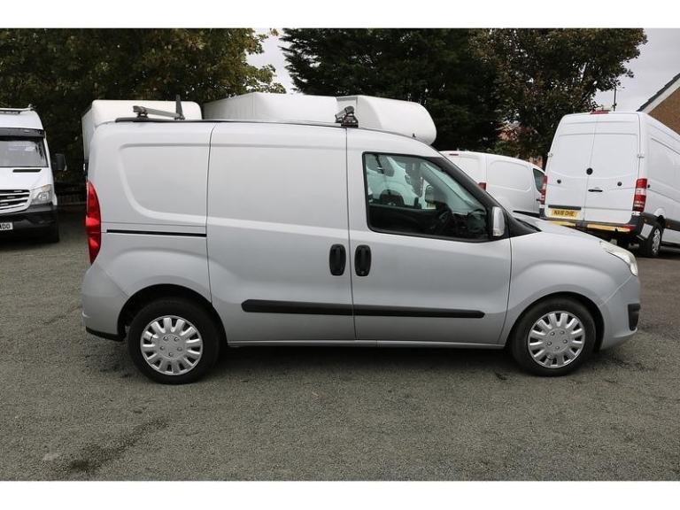 2015 VAUXHALL COMBO SPORTIVE CREWCAB *NO VAT* LOW MILES SUPERB CONDITION partner