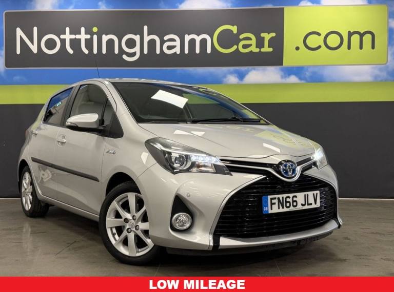 2016 Toyota Yaris 1.5 VVT-h Excel Hatchback 5dr Petrol Hybrid E-CVT Euro 6 (15in Alloy) (101  Hat...