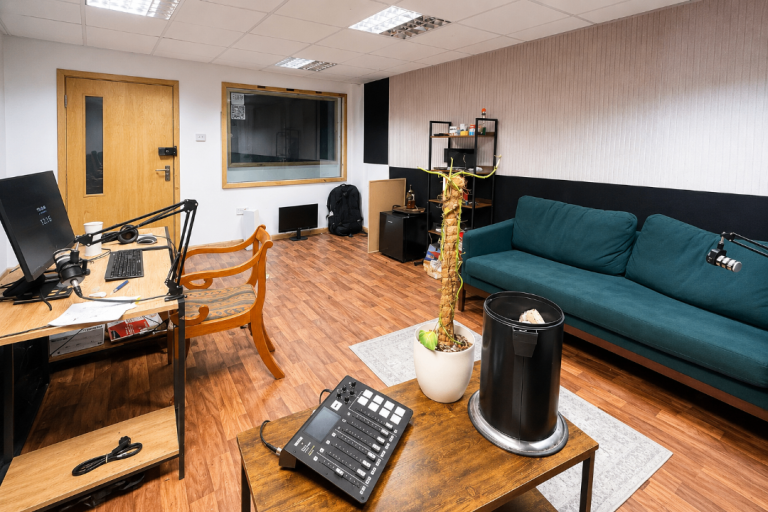 Office | Creative Space | Artist Studio to Rent in Hackney Wick E9