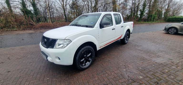 NISSAN NAVARRA TENKA CREWCAB PICK UP DEC 2014 FULL MOT 