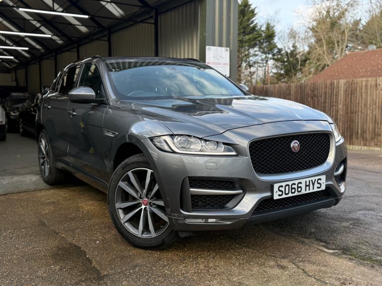 2016 Jaguar F-Pace 2.0d R-Sport 5dr Auto AWD SUV Diesel Automatic