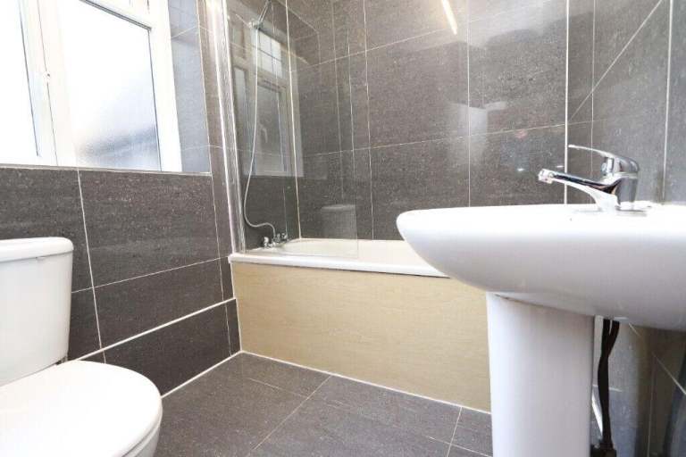 image for double room kilburn