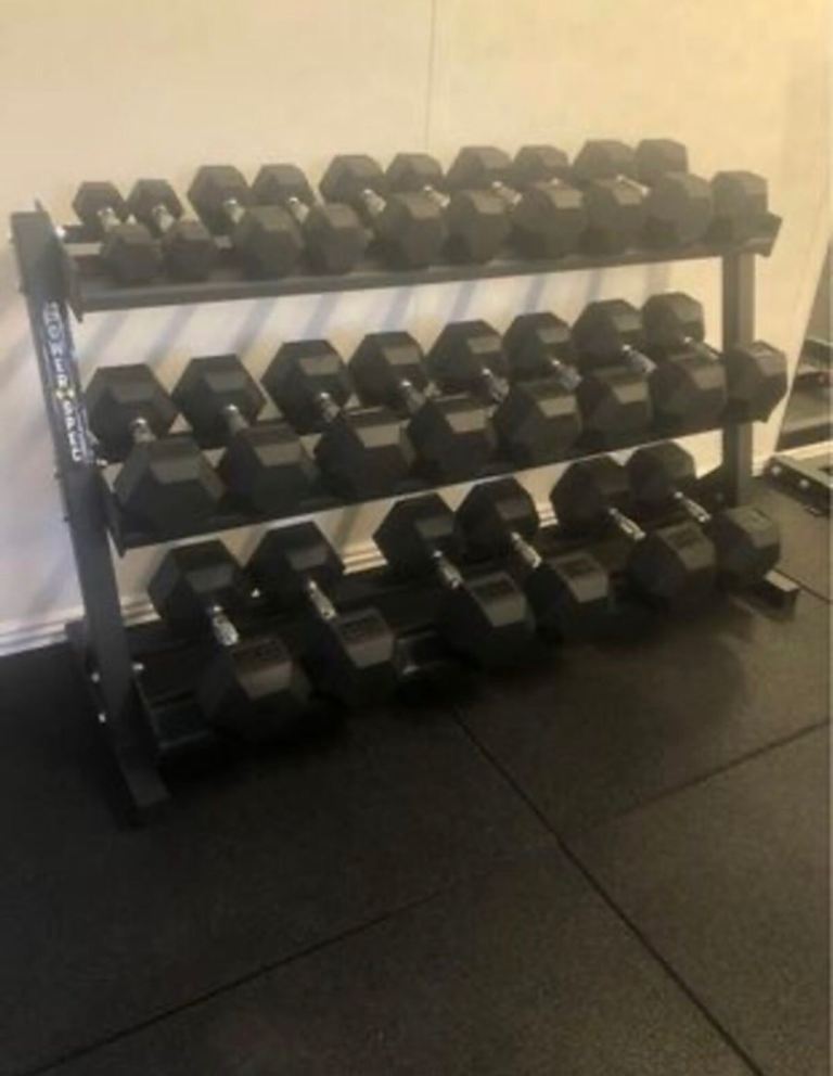 2.5-30kg dumbbell set 💥other sizes available 💥