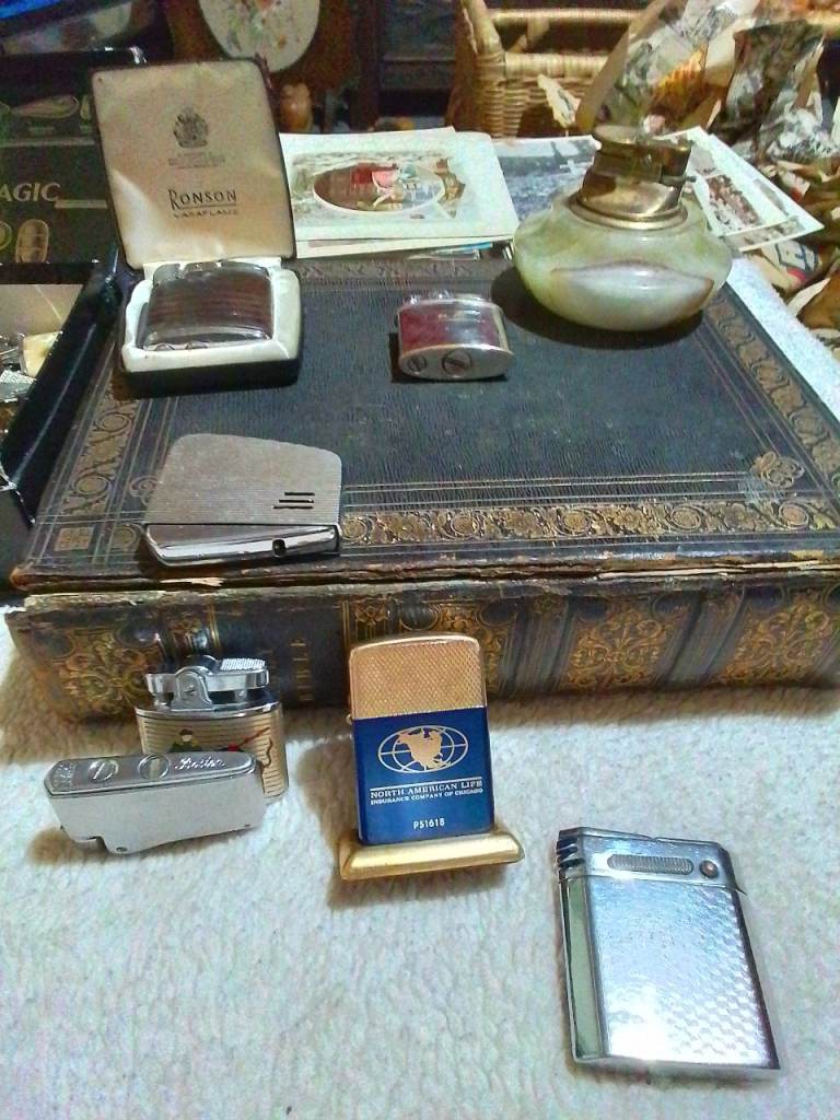 Collection of Vintage Lighters Omega  – Good Condition