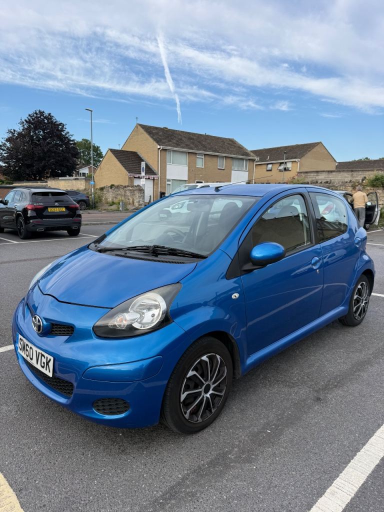 Toyota, AYGO, Hatchback, 2011, Semi-Auto, 998 (cc), 5 doors