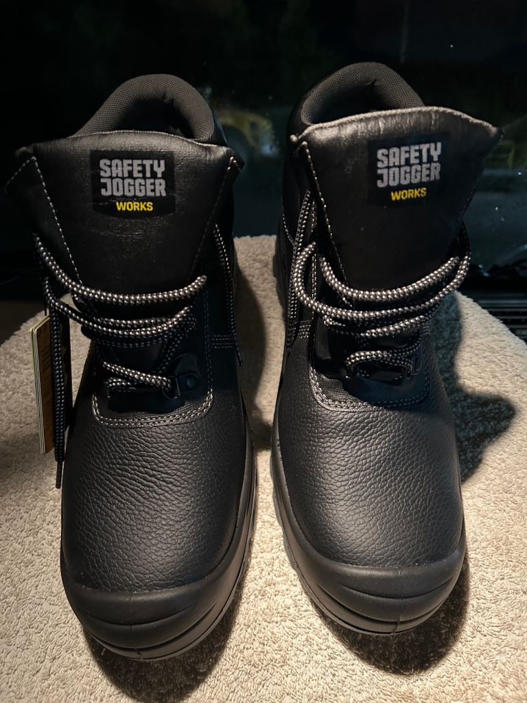 Unworn Black Boots - Size UK 11/EU 45