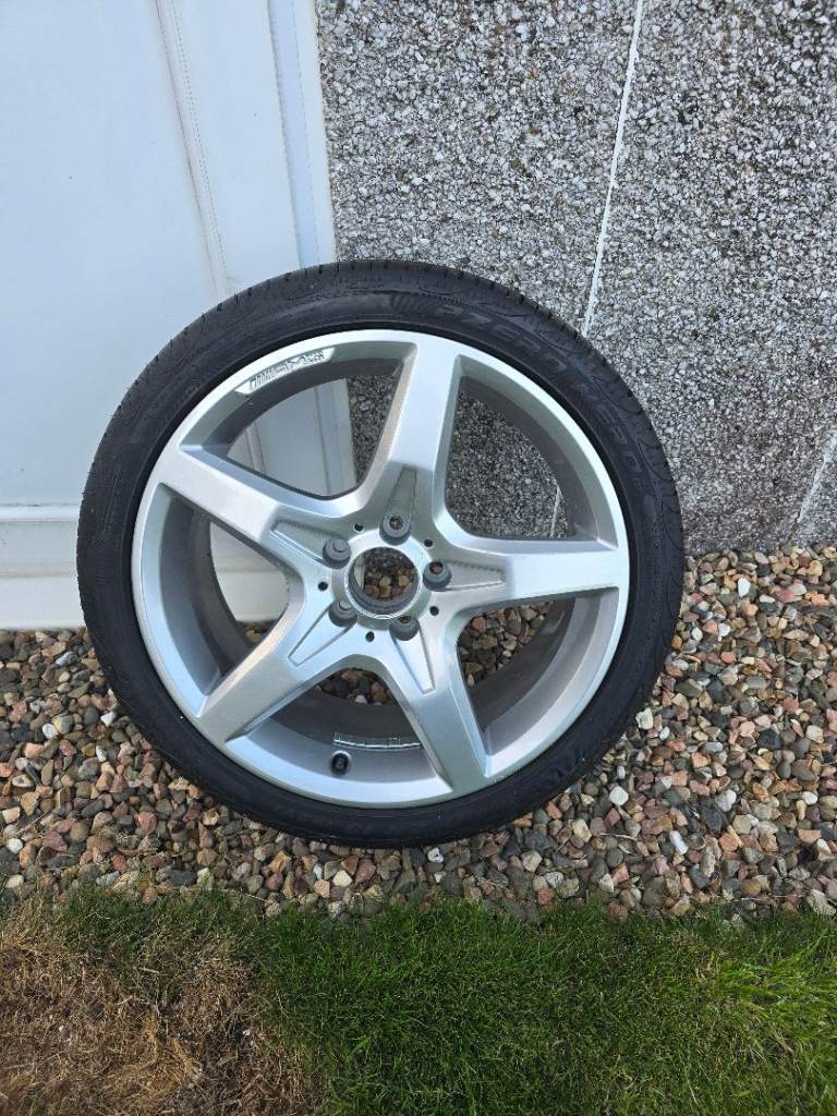 Mercedes SLK New Wheel & Tyre