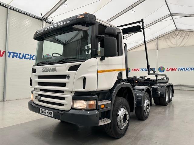 Scania P380 8x4 Day Cab Hookloader Manual