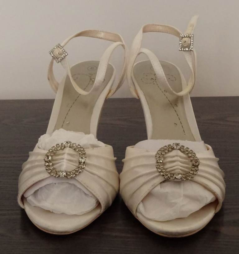 Sandals: Ivory Wedding, Bridal, Bridesmaid, Prom. UK size 6
