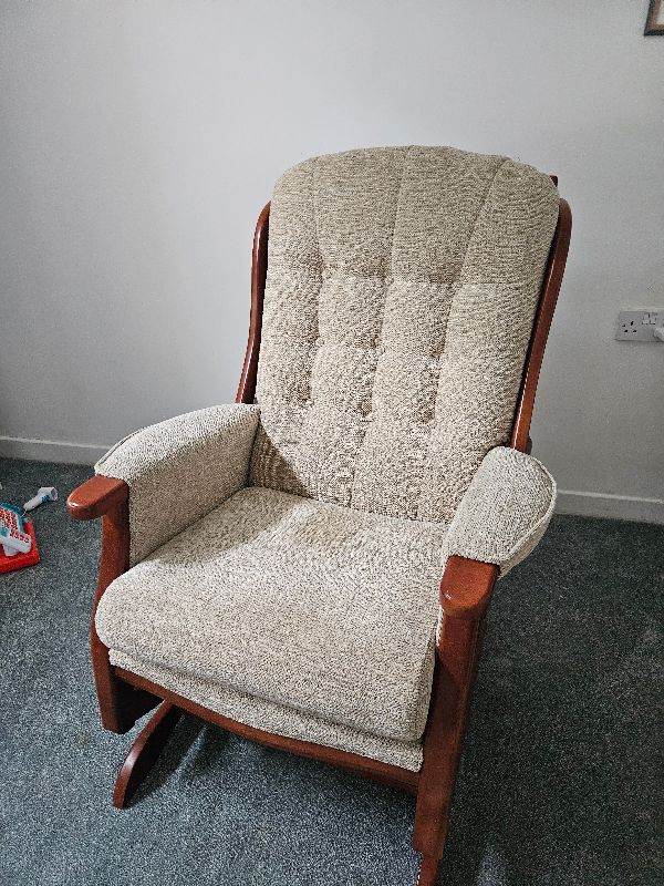 Solid wood rocking chair 