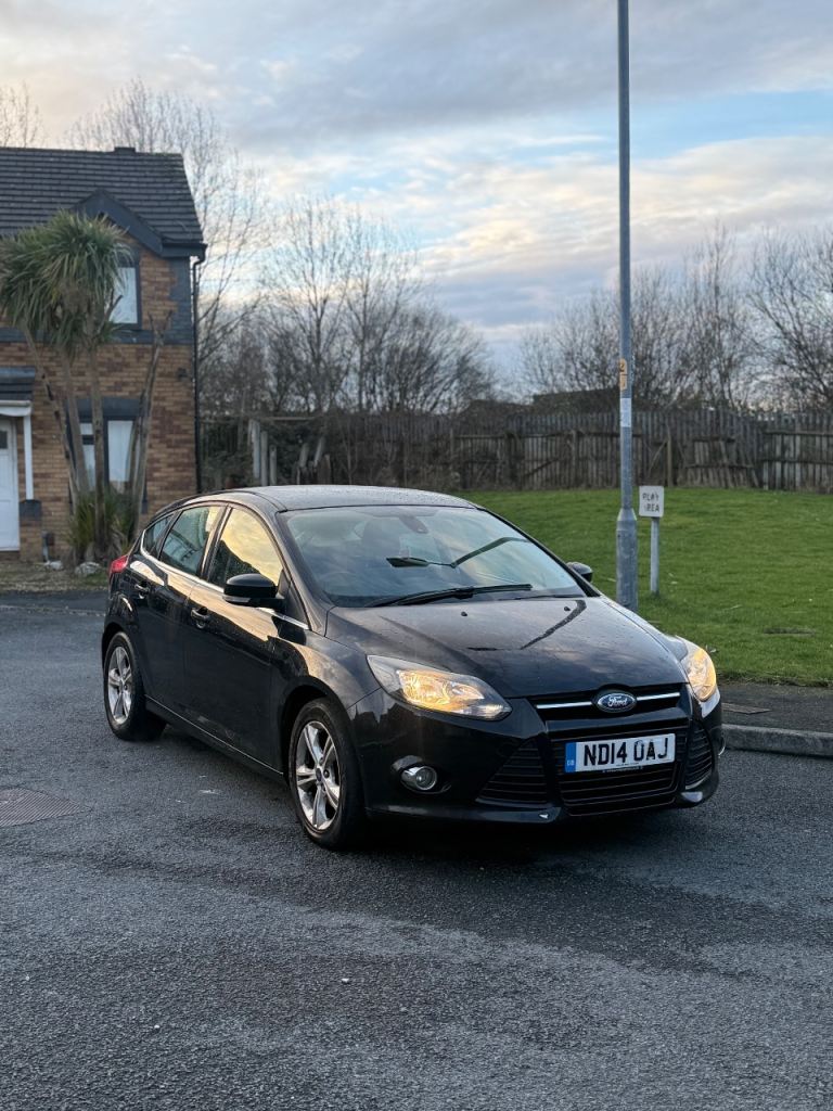 Ford, FOCUS, Hatchback, 2014, Manual, 1560 (cc), 5 doors
