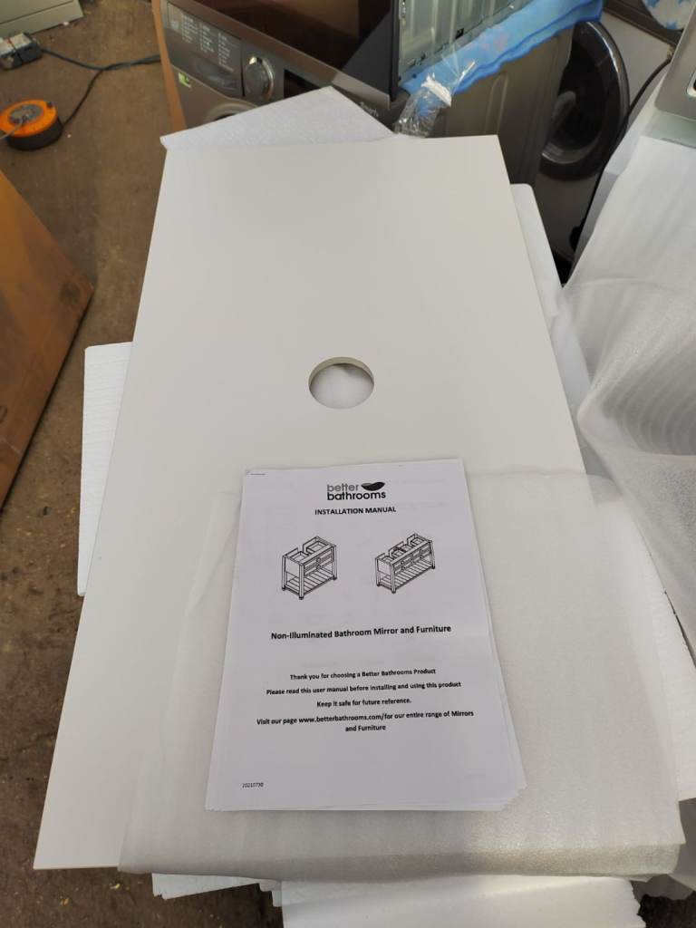 Kentmere solid  surface worktop for bathroom 850mm white 