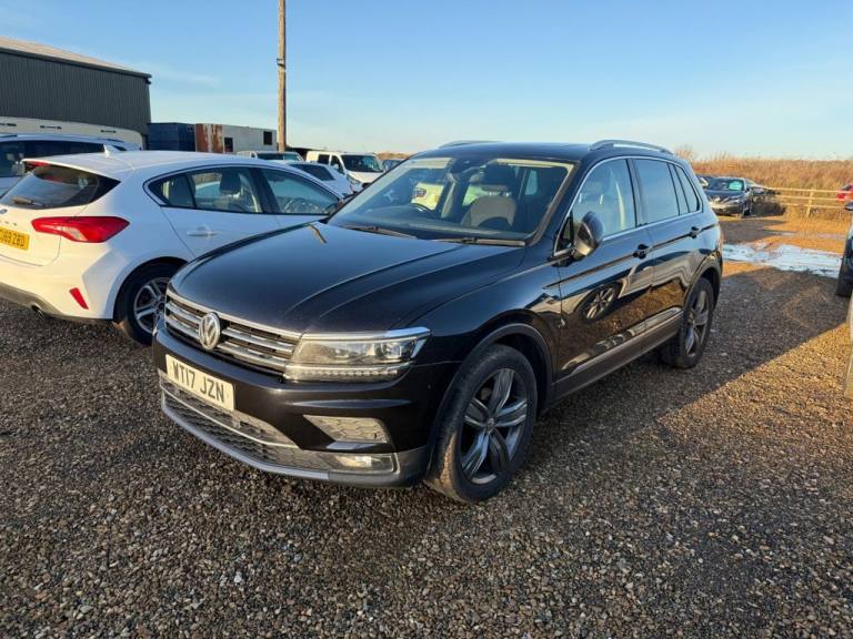 2017 Volkswagen Tiguan 2.0 TDI BlueMotion Tech SEL SUV 5dr Diesel Manual Euro 6 (s/s) (150 ps) ES...
