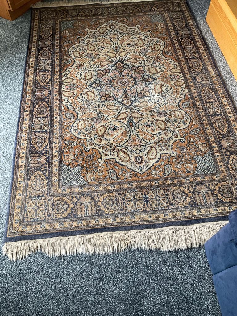 ORENTIAL RUG
