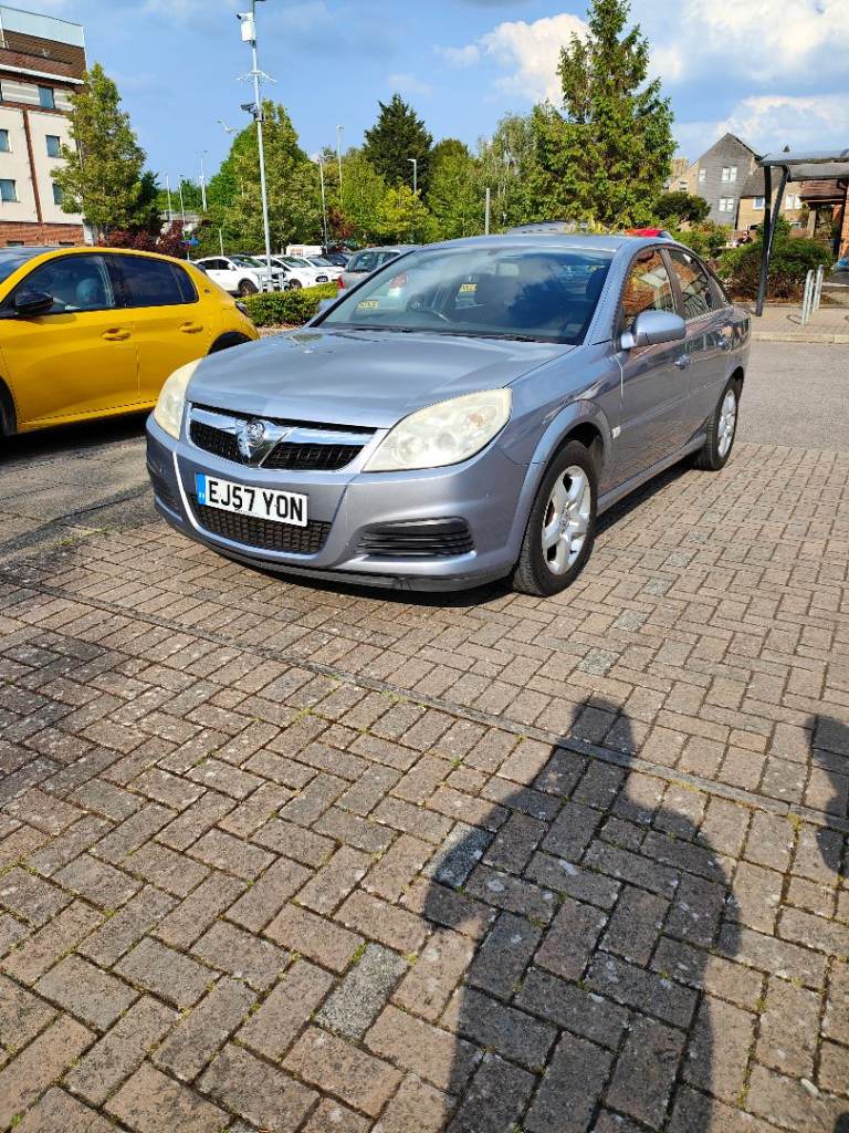 Vauxhall, VECTRA, Hatchback, 2008, Manual, 1910 (cc), 5 doors