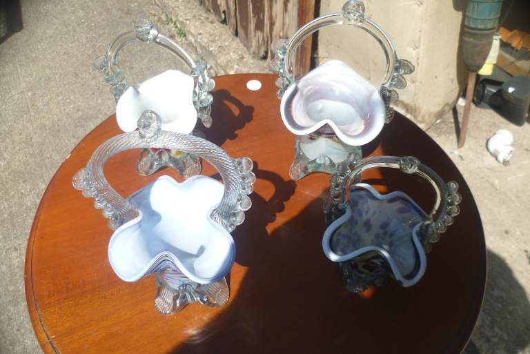 Murano glass baskets 4 off £10 