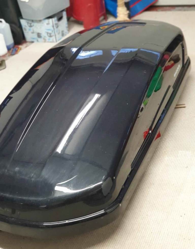 Halfords Advanced/Exodus 580L Roof Box - BlackHalfords Advanced/Exodus 580L Roof Box - Black