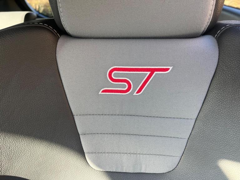 2016 Ford Fiesta 1.6T EcoBoost ST-2 Euro 6 3dr HATCHBACK Petrol Manual