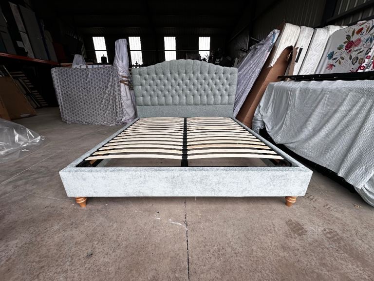 Lovely super king Bed 🛌  6-1 ft 