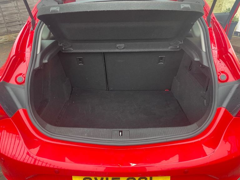 VAUXHALL ASTRA 1.4 EXCITE 120k 15 REG 5 DOOR