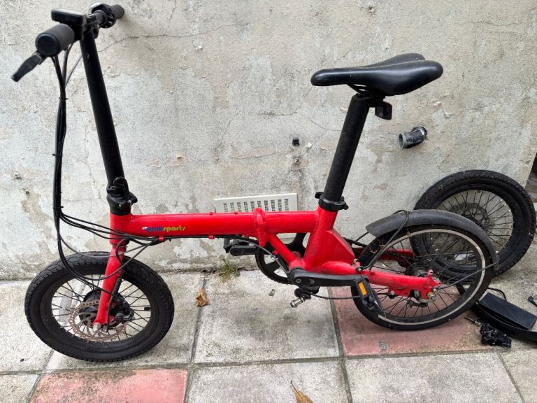 image for SPARES OR REPAIRS - QualiSports folding electric bike, 16” wheels, seat post battery, 3 speed hub